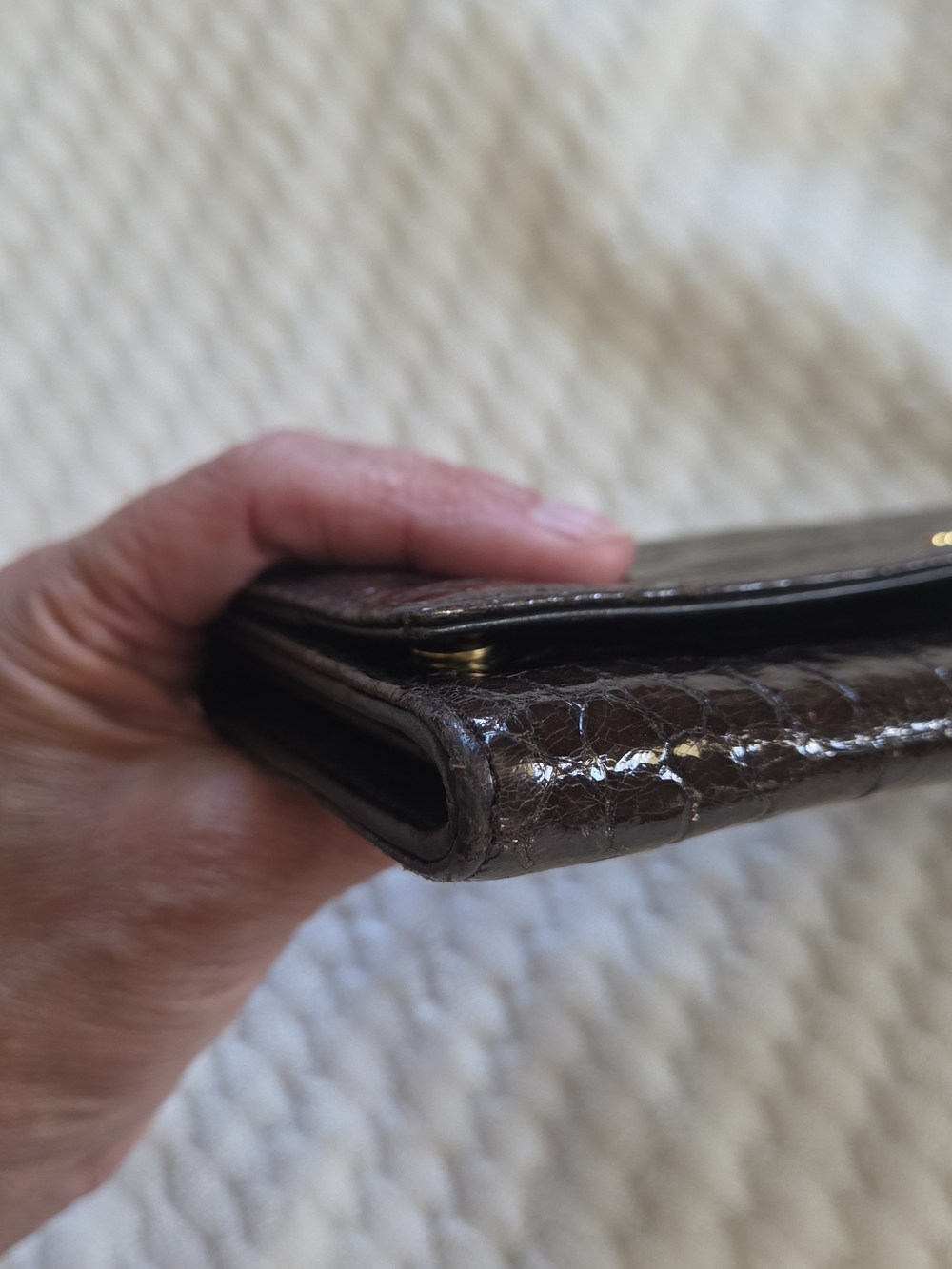 Miu Miu Croc-Embossed Leather Key & Card Holder in Dark Brown with Gold Logo - Picture 15 of 16